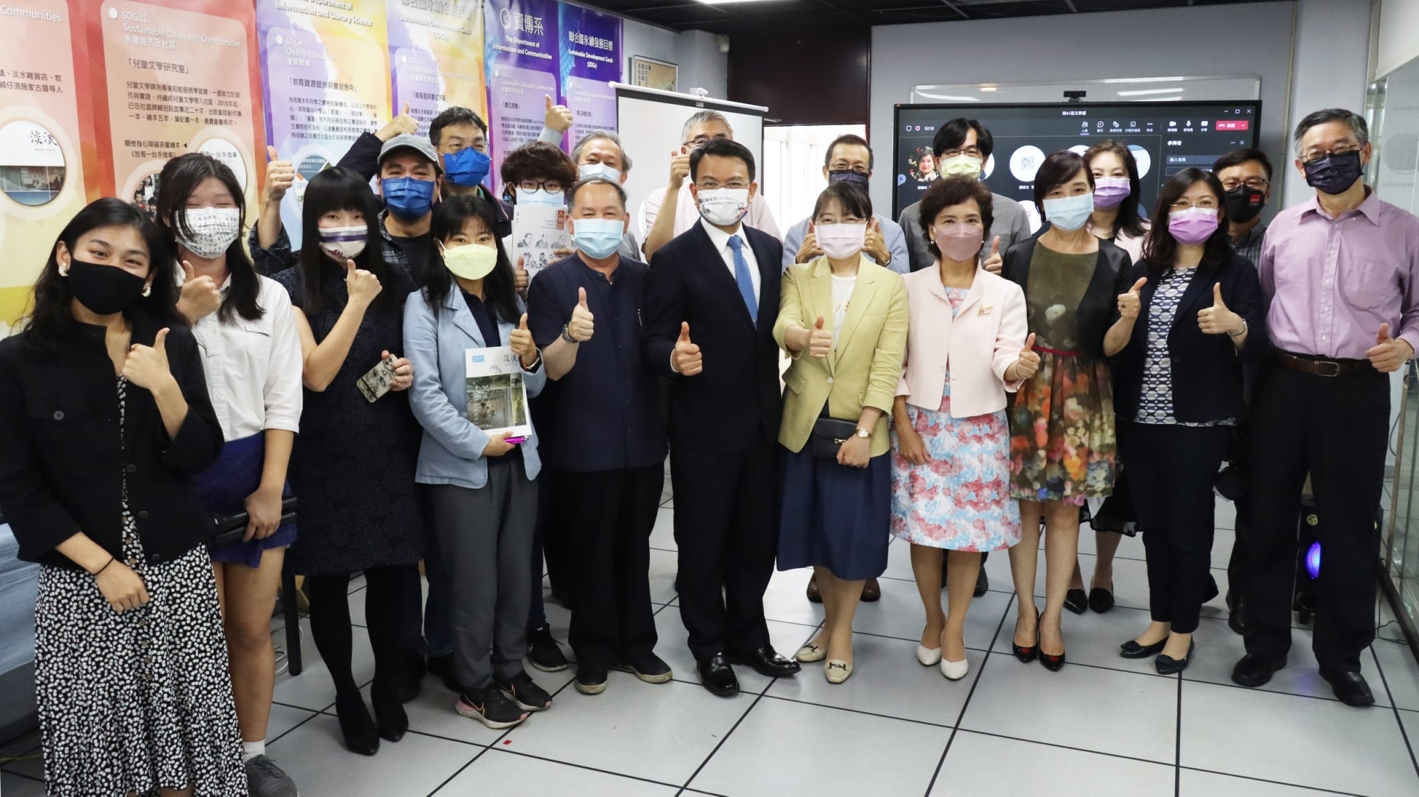 1110509~13第41屆文學週「未來世代、新興風潮」暨《淡淡人物誌》外語版（英/日/法版）新書發表會